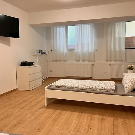 Db-rooms-i Lägenhet *